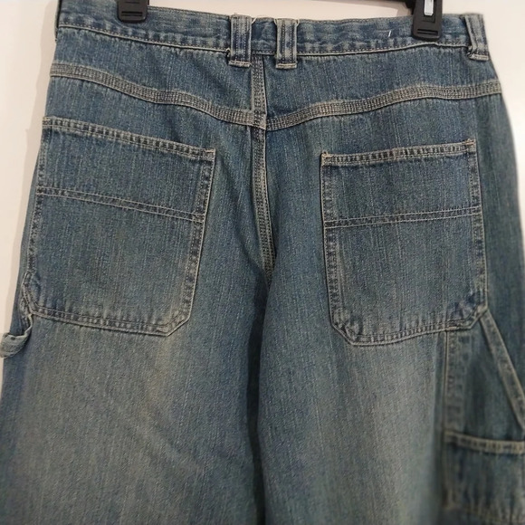 Arizona Jean Company Men's Blue Jeans - Picture 4 of 11